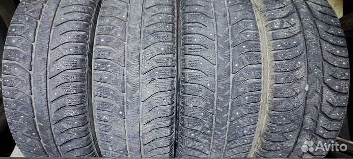 Bridgestone Ice Cruiser 7000 205/55 R16