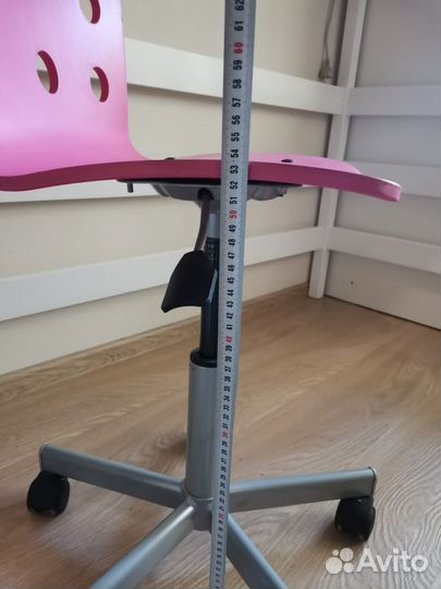 Кресло детское дляучебы IKEA Jules стул на колесах