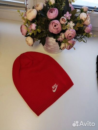 Шапка женская вязаная