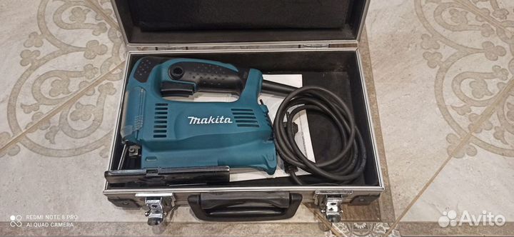 Зарезервирован Лобзик Makita 4327