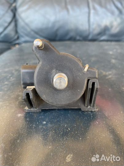 Датчик положения педали газа mercedes