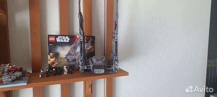 Lego Star wars. Шатл кайло рена