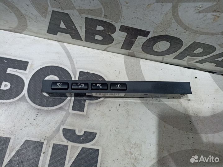 Блок кнопок BMW E83