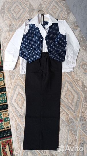 Костюм тройка для детского сада