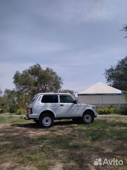 ВАЗ 2121 (4x4) Urban 1.7 МТ, 2015, 124 092 км