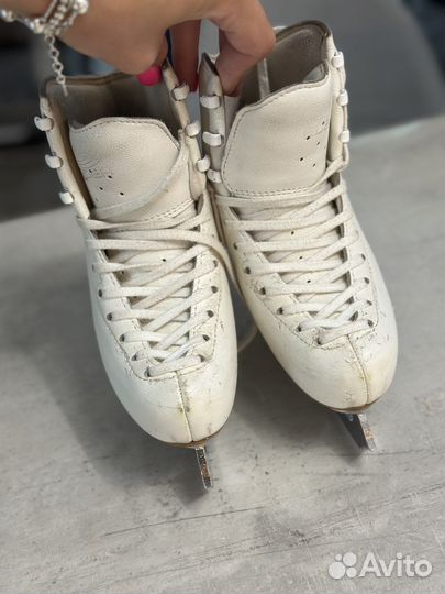 Коньки фигурные Edea overture 200