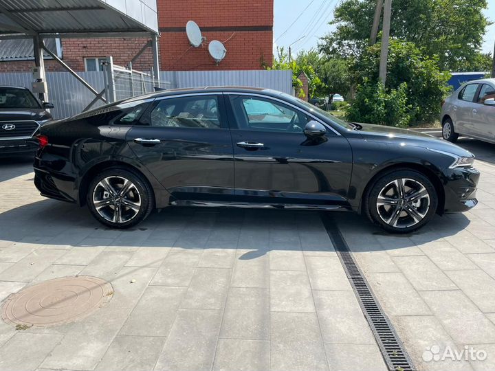 Kia K5 2.5 AT, 2023