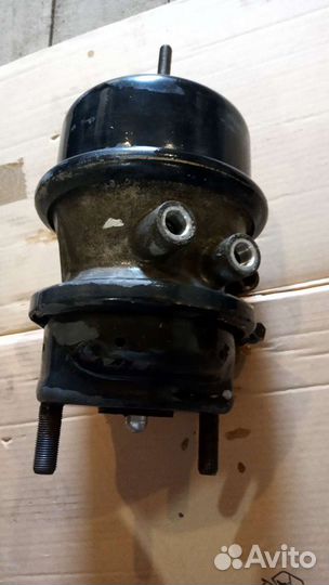 Энергоаккумулятор 16/24 для дисковых тормозов