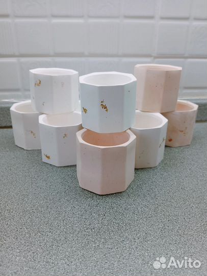 Гипсовый подсвечник