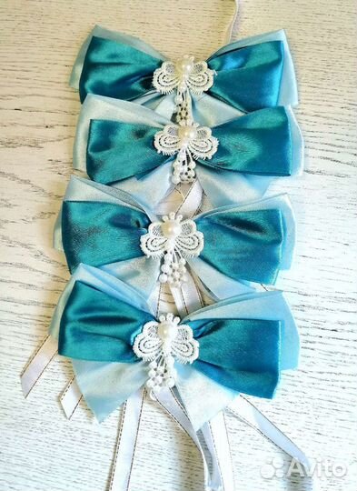 Украшения на машину, бантики разных цветов