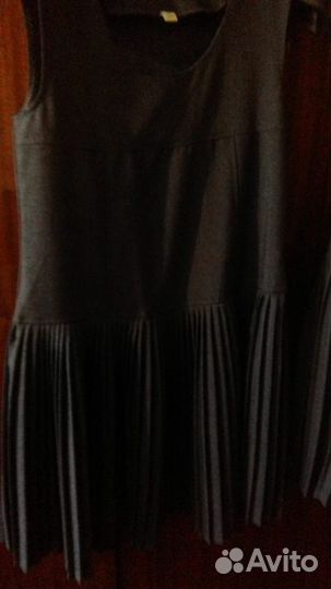 Форма для девочек размер 46и 44