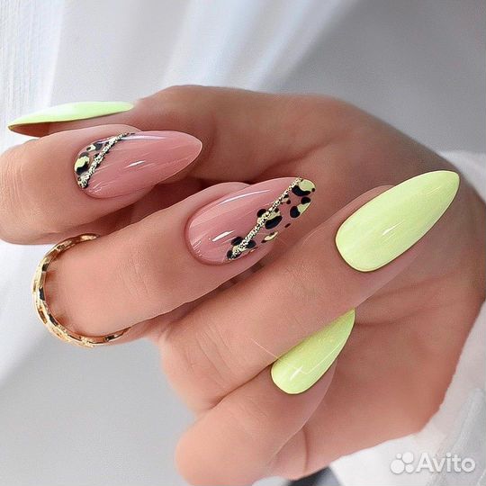 Маникюр и педикюр