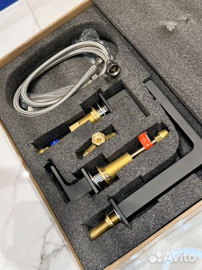 Смеситель на раковину