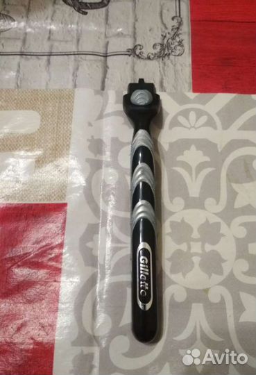 Станок для бритья gillette