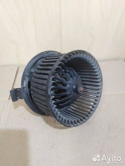 Моторчик печки Renault Logan рест. 2010 N106609Z