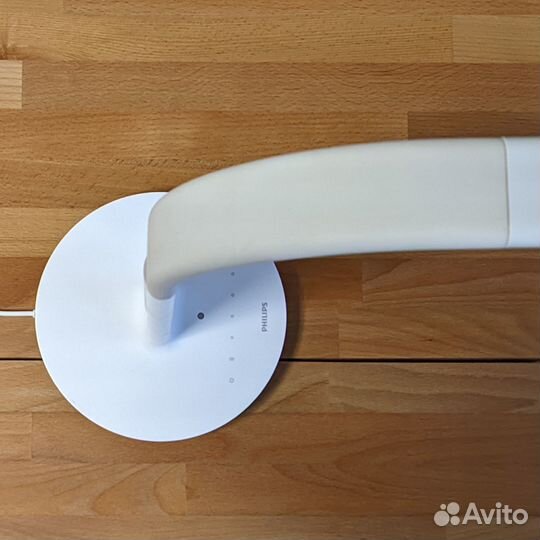Настольная лампа Philips EyeCare Smart Lamp 2