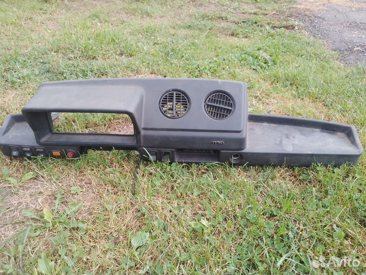 Запчасти на оку ваз1111