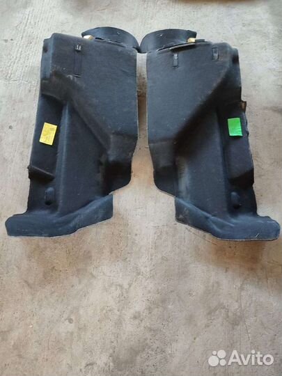 Обшивка багажника боковая Ford Mondeo 4