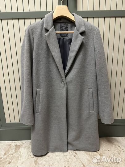 Пальто Guess Серое