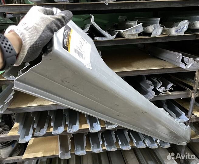 Порог левый Renault Scenic 1996-2003 (Potrykus)