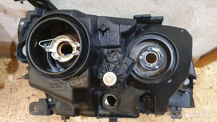 Фары на Suzuki Grand Vitara