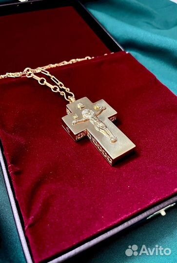 Крест-мощевик