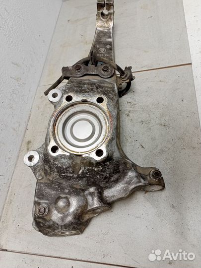 Кулак передний правый бмв