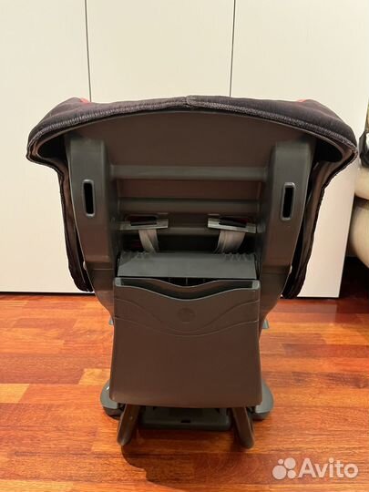 Автокресло 9 - 18 кг Britax Roemer