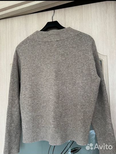 Свитер uniqlo