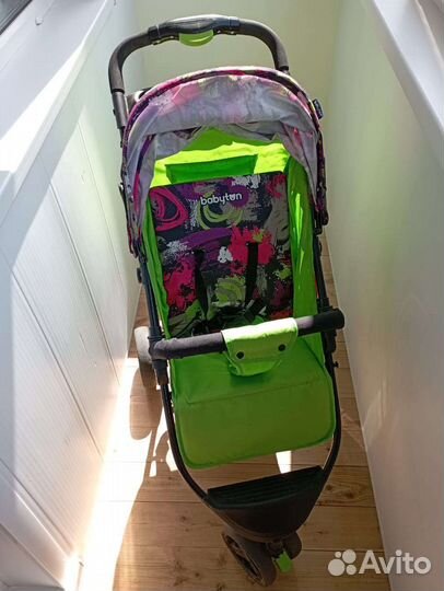 Прогулочная коляска