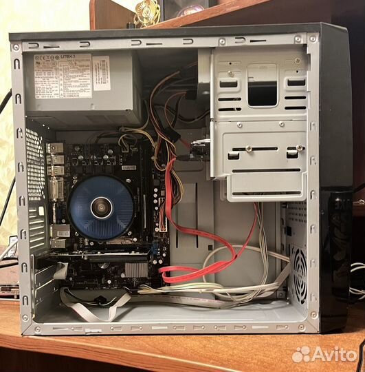 Intel Celeron (Nvidia Geforce gt 610)