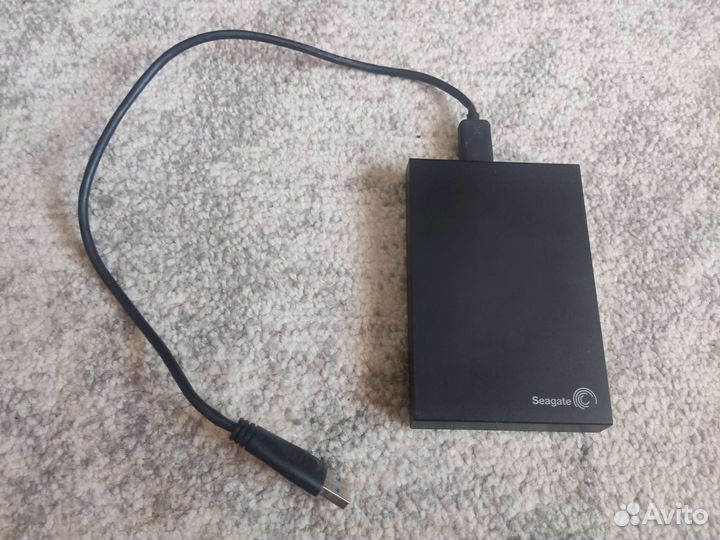 Внешний Seagate 1Tb