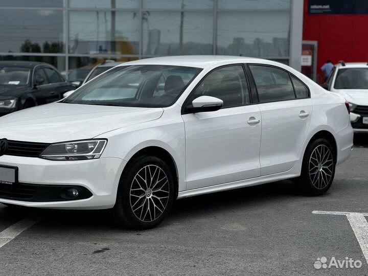 Volkswagen Jetta 1.6 AT, 2013, 143 000 км