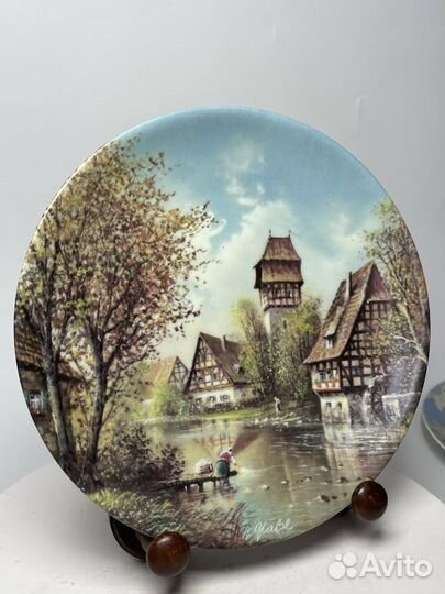Тарелка настенная