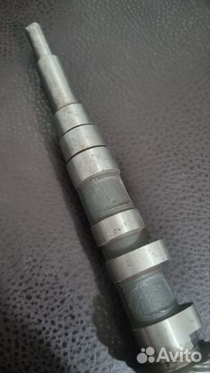 Распредвал Урал 650сс новый СССР