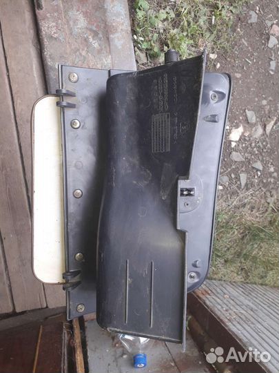 Бардачок Daewoo Matiz 1