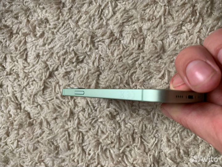 Телефон iPhone 12 mini