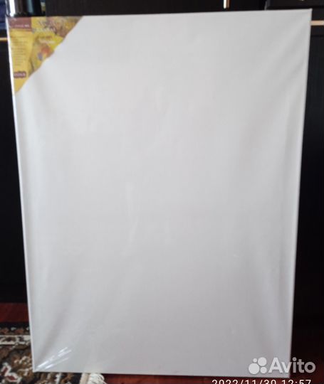 Холсты, ватман