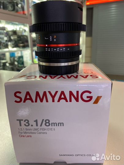 Samyang 8mm T3.1-dslr UMC Fish-eye II Canon M