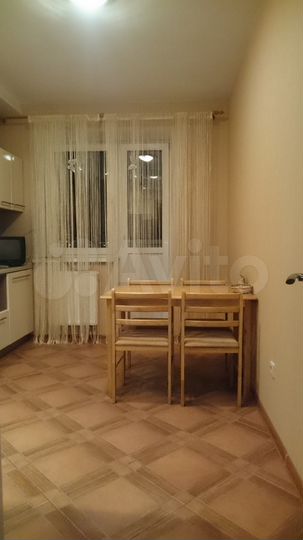 1-к. квартира, 42 м², 6/9 эт.