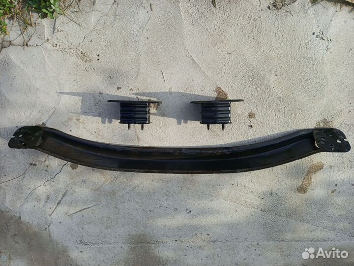 Усилитель бампера заднего Vesta с кронштейнами