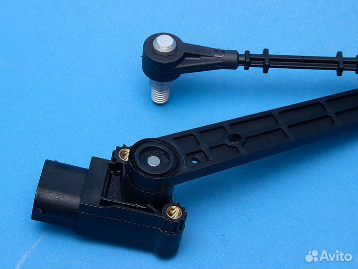 Датчик уровня кузова Rаnge Rоver III L322