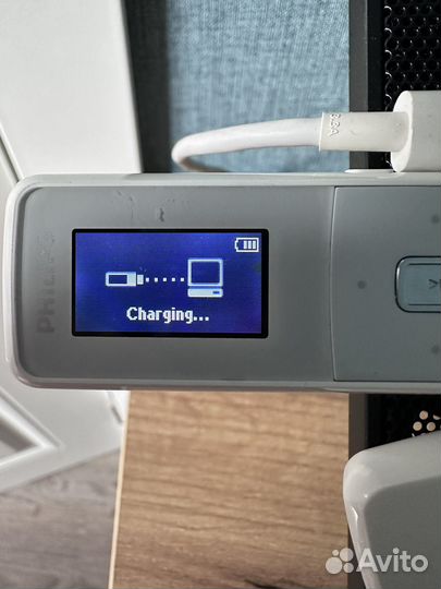 Плеер (флешка) Philips GoGear mix с микрофоном