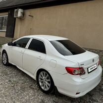 Toyota Corolla 1.6 MT, 2010, битый, 200 000 км, с пробегом, цена 555 000 руб.