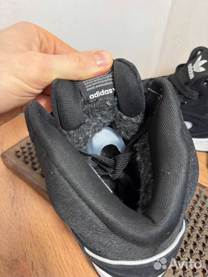 Кроссовки на зиму с мехом