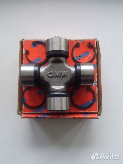 Крестовина карданного вала Мерседес- бенц