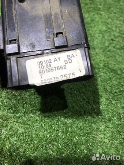 Подрулевой переключатель Renault Logan 1