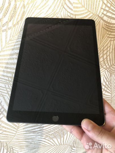 iPad 7 2019