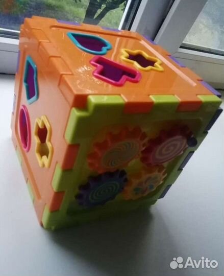 Развивающая игрушка сортер