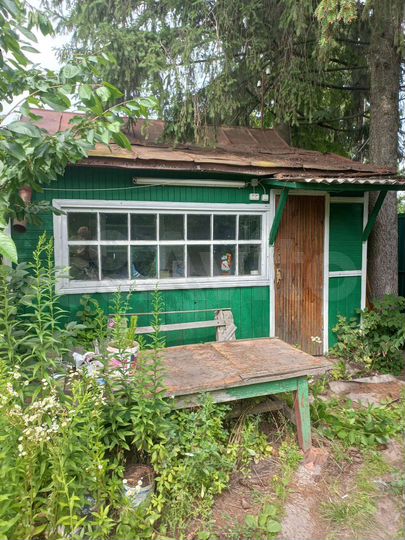 Дача 15 м² на участке 6 сот.